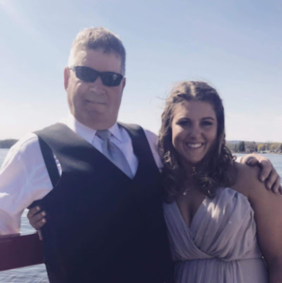 Profile Picture of Tory Zeman (@zemantory) on Poshmark