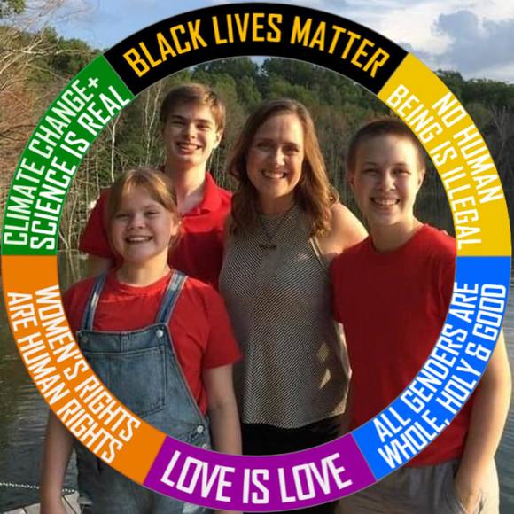 Profile Picture of Jennifer Schnaedter (@jschnae) on Poshmark