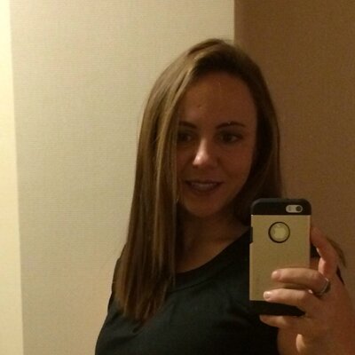 Profile Picture of Elizabeth Foss (@ecmfoss) on Twitter