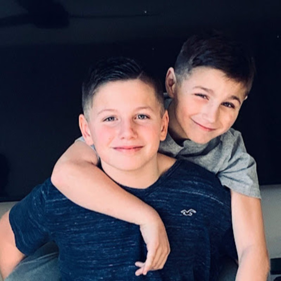 Joseph Mennella - Poshmark Profile Picture of Joseph Mennella (@josephmennella) on Poshmark