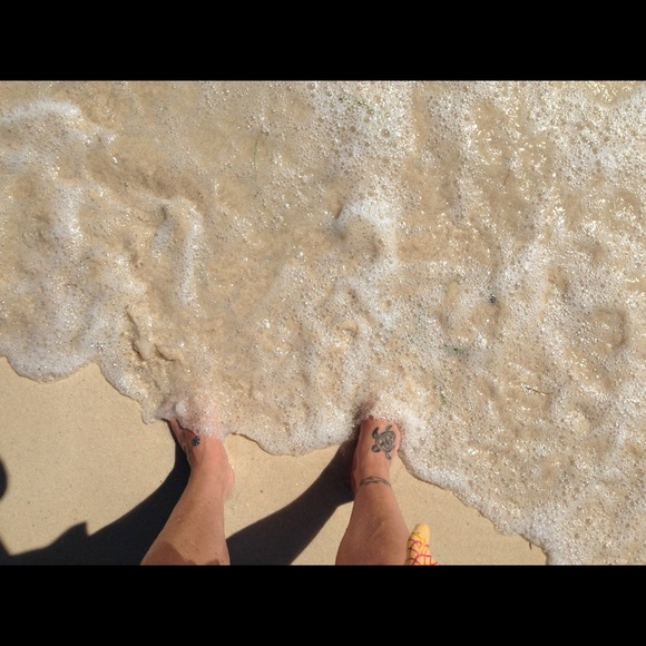 Profile Picture of Leslie Tocher (@h2ophoto) on Poshmark