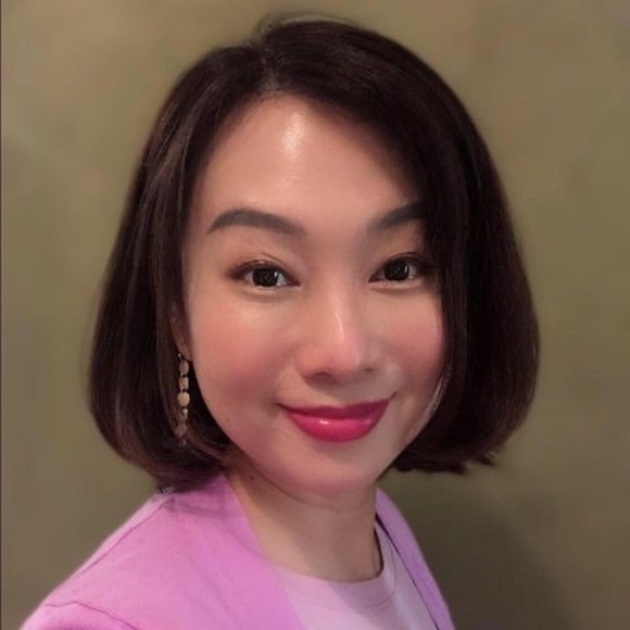 Profile Picture of Helena Chew (@lishuansuth) on Poshmark
