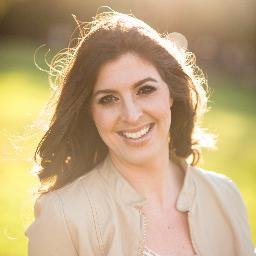 Profile Picture of LeahLennox (@leah_lennox) on Twitter