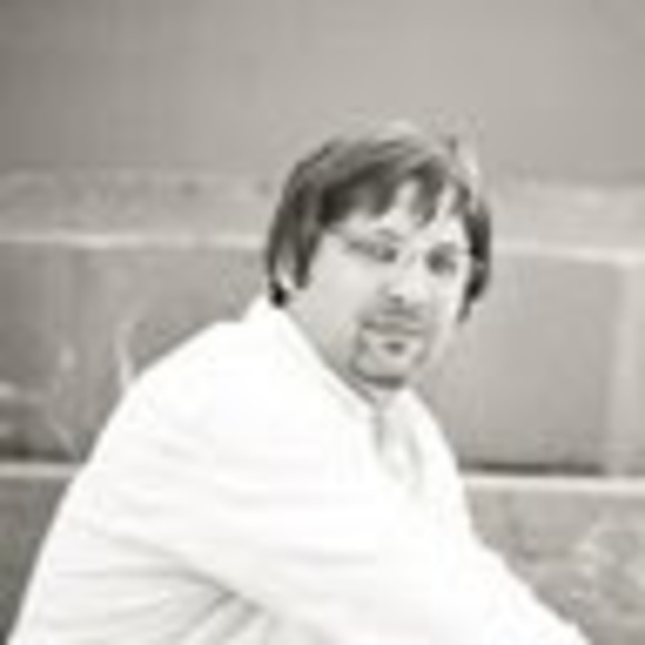 Profile Picture of Chris Hiltz (@cmhiltz) on Poshmark