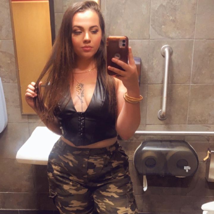 Profile Picture of Cassandra Whitehead (@cassandrawhitehe0) on Tiktok