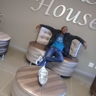 Profile Picture of Dee'Trey SA (@TroyMashao) on Twitter