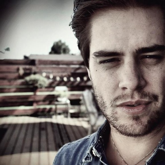 Profile Picture of Andrew Morren (@hiddenbicycles) on Poshmark