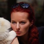 Profile Picture of Maryanna Thomas (@theshoesmuse) on Instagram