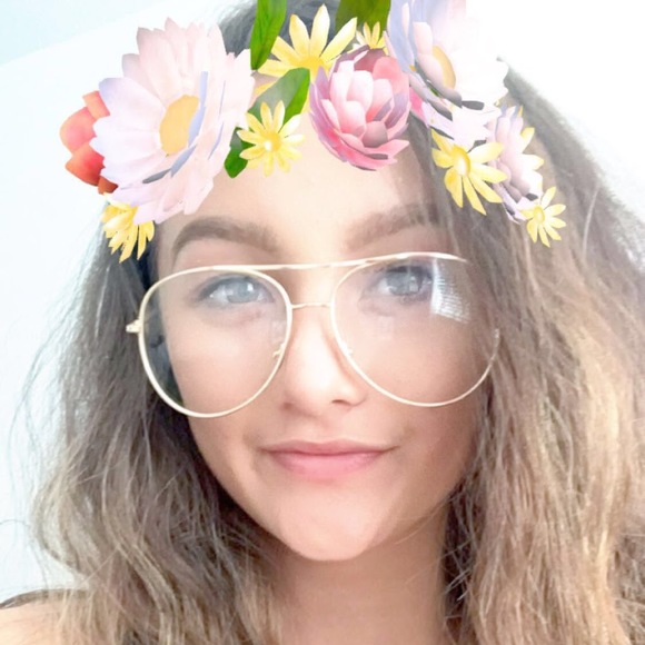 Profile Picture of Kaelin Williams (@kaelinw506) on Poshmark