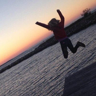 Profile Picture of Allie Scott (@AllisonBrianne7) on Twitter