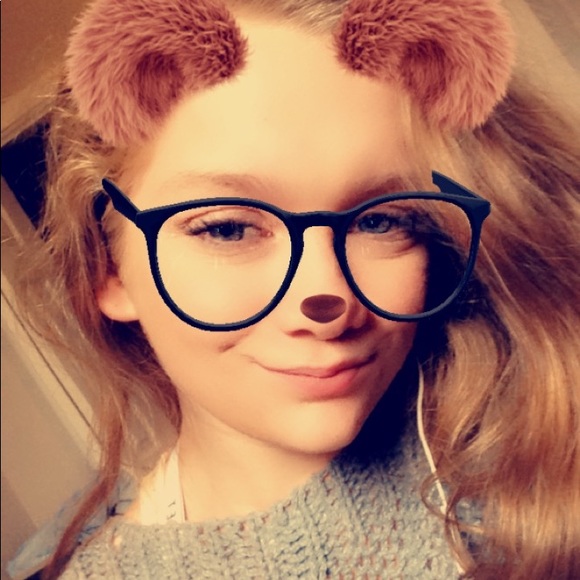 Profile Picture of Jaycee Mirth (@jayceemirth) on Poshmark