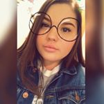 Profile Picture of Holly Pennington (@holly_sarah_17) on Instagram