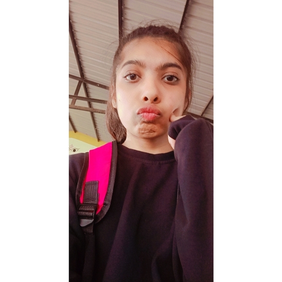 Profile Picture of Kena Patel (@kenapatel2020) on Poshmark