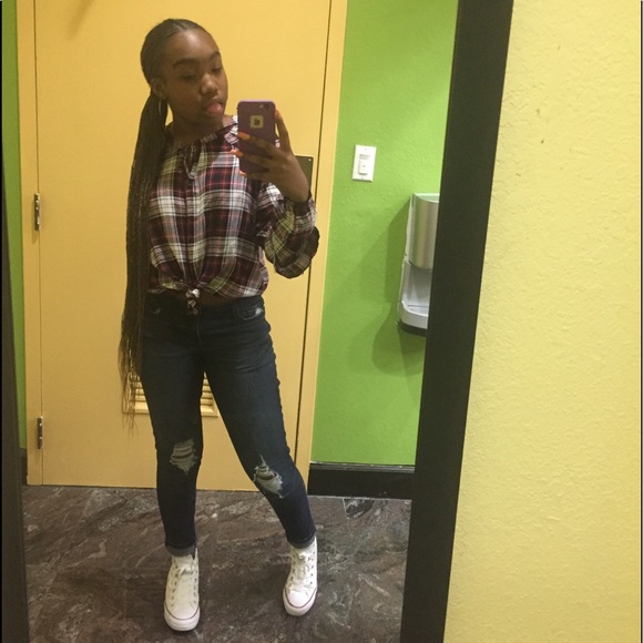 Profile Picture of Taniya Crumbley (@yankeepooh) on Poshmark