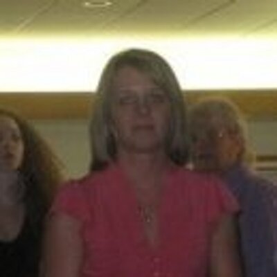 Profile Picture of Lisa Keefer (@keeferlisa) on Twitter