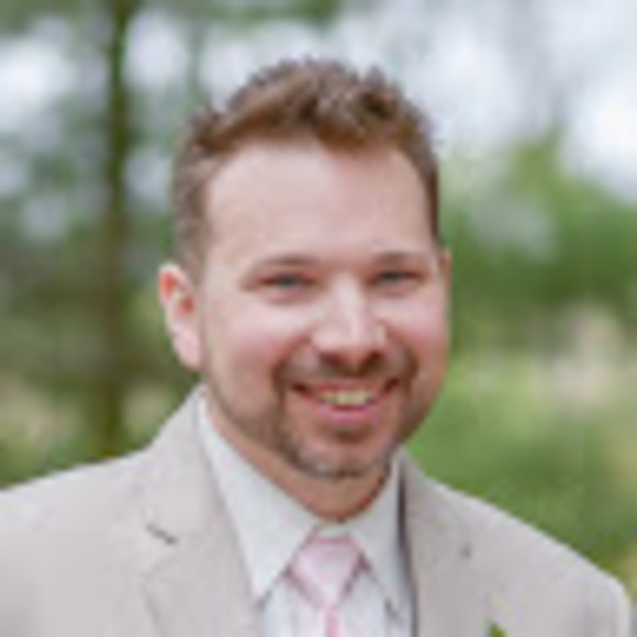 Profile Picture of Ben Duff (@benduff871) on Poshmark