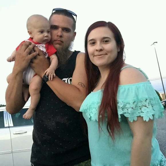 Profile Picture of Samantha Calavano (@sammycal021999) on Poshmark