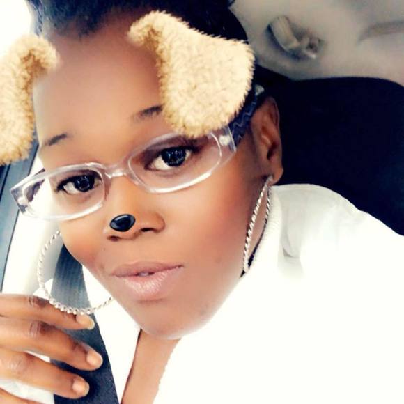 Profile Picture of Ebony Robinson (@jahnaetamycka) on Poshmark