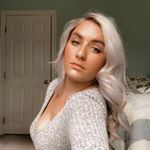 Profile Picture of Julia Bobbins (@jmbobbins) on Instagram