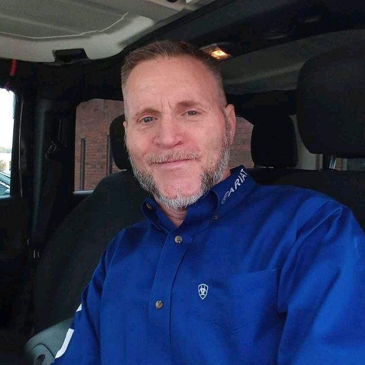 Profile Picture of Jimmy Lay (@jameslay63) on Tiktok