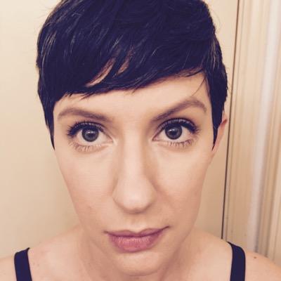 Profile Picture of Mandy Pyle (@lightsprocket) on Twitter