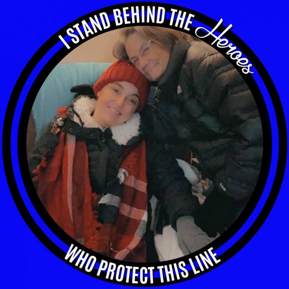 Profile Picture of Keri Silfies (@sweetkiwi95) on Poshmark