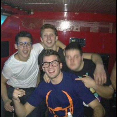 Profile Picture of Brett Steele (@B_Steele17) on Twitter