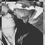 Profile Picture of Ro Berta (@freebyrdflies) on Instagram