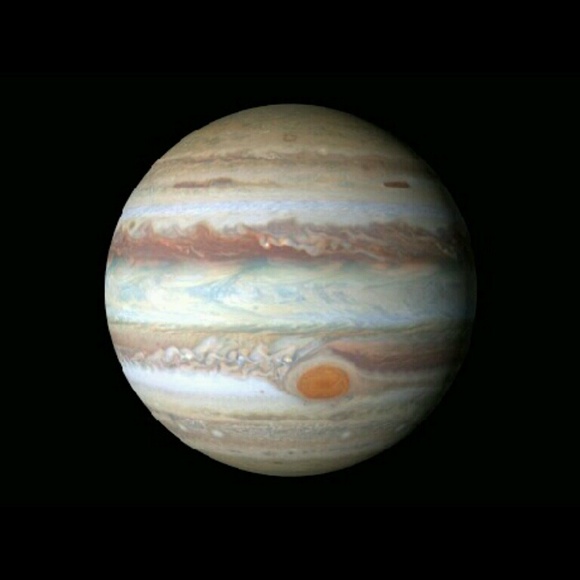 Profile Picture of M Silveira (@mouth77) on Poshmark