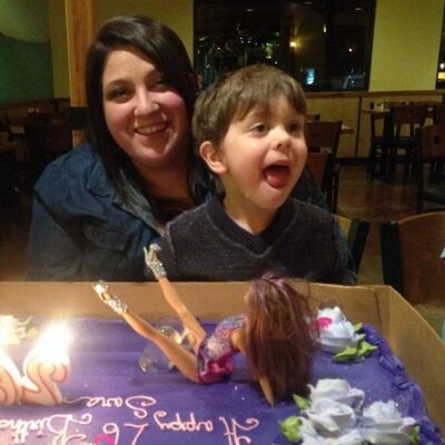 Profile Picture of Sara Havens (@eskimoe_joe) on Twitter