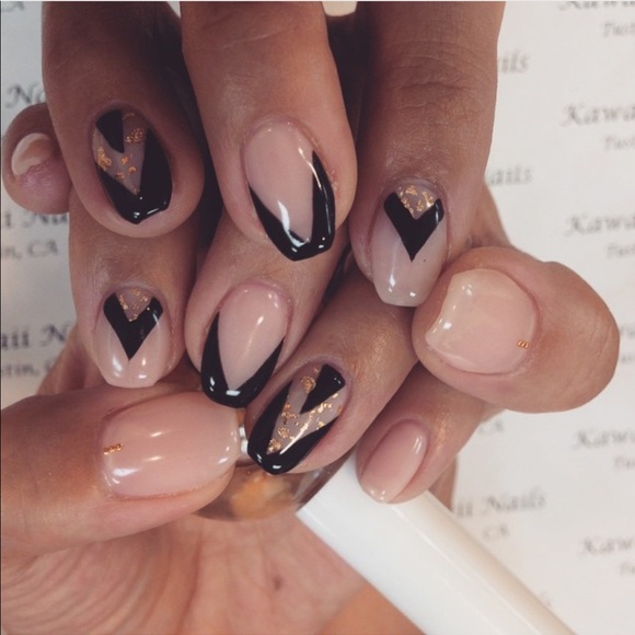 Profile Picture of Emily Rosedale (@dakine_34) on Poshmark