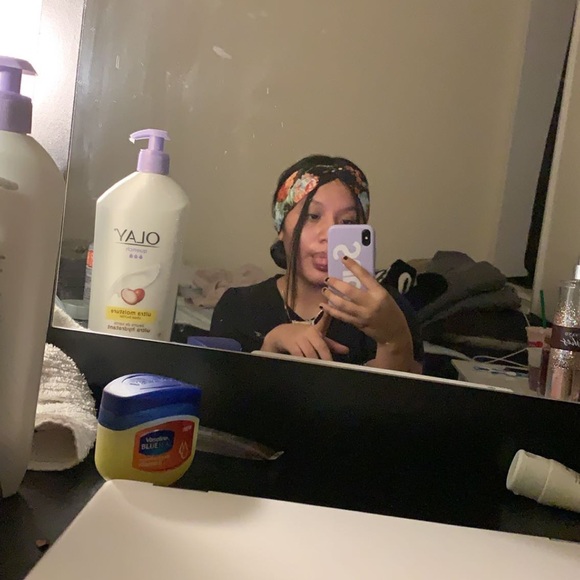 Profile Picture of Adamaris Romero (@adamarisx0) on Poshmark
