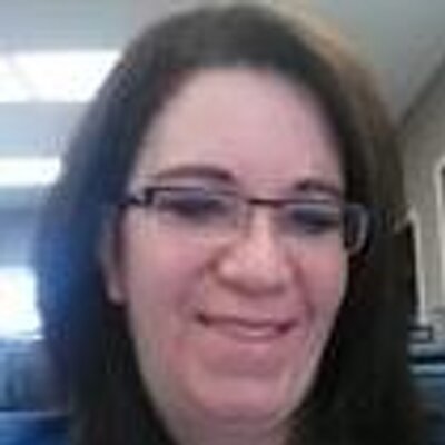 Profile Picture of Michelle Clair (@michell13426800) on Twitter