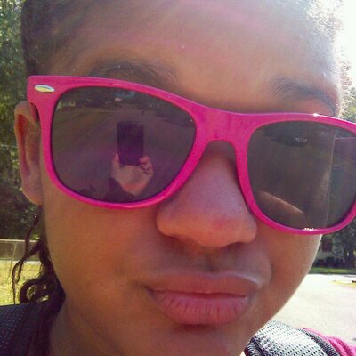 Profile Picture of Sylynthia Mitchell (@Mika30161My) on Twitter