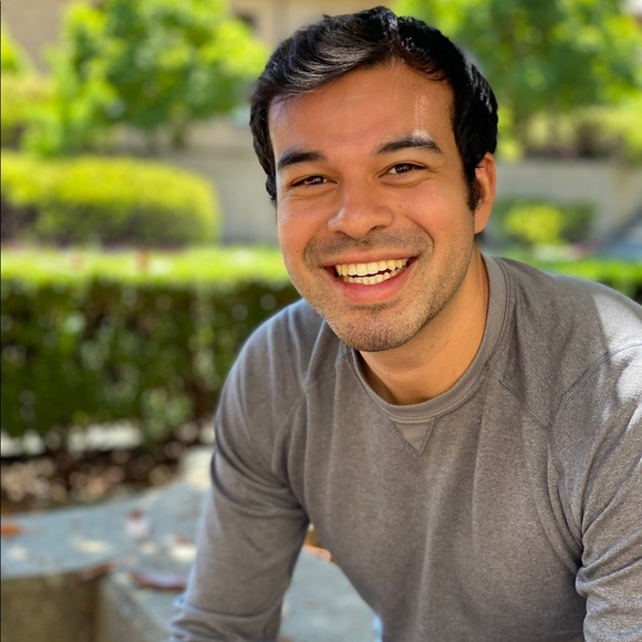 Profile Picture of Nicholas Cuevas (@nicholas_cuevas) on Poshmark