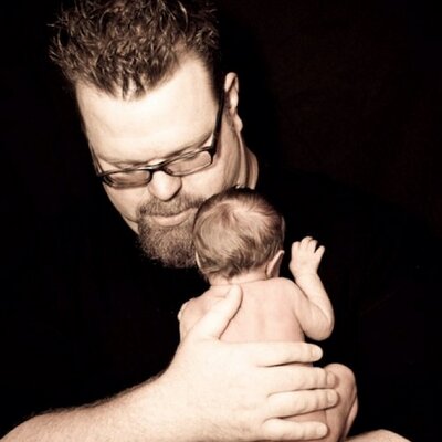 Profile Picture of Dan Fashimpaur (@dan_fash) on Twitter