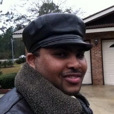 Profile Picture of Ian Bragg (@Espn_trainee) on Twitter