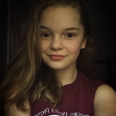 Profile Picture of Jillian Tate (@Jilliantatee) on Twitter