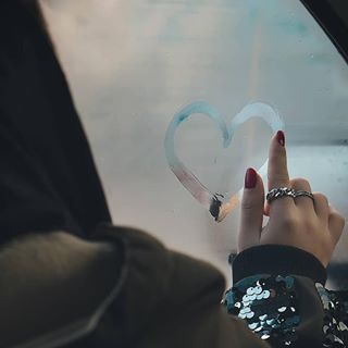 Profile Picture of Mina Rezai (@mina.rezai.5815) on Facebook