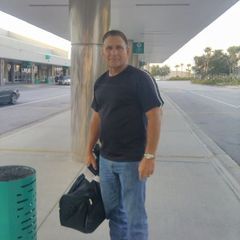 Profile Picture of Richard Garlock (@richardgarlock) on Tiktok