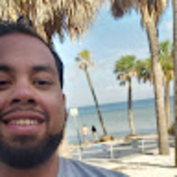 Profile Picture of Jose Coreas (@rastajoe23) on Poshmark