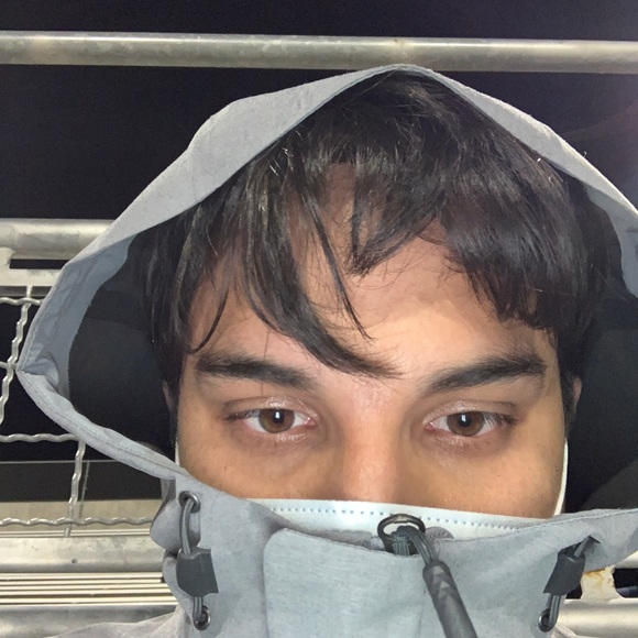 Profile Picture of Richard Powers (@rlpowers2) on Poshmark