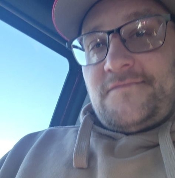 Profile Picture of Brian August (@dalejr88sr3) on Poshmark
