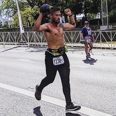 Profile Picture of Nate Fought A Bear (@N8FoughtABear) on Twitter