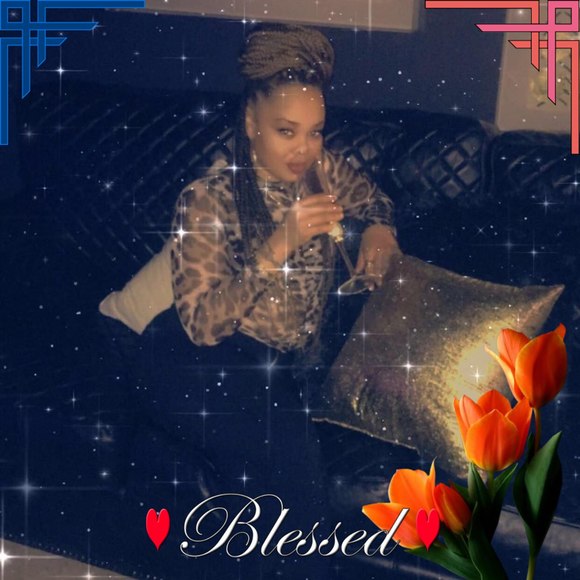 Profile Picture of Devonda Smith (@smithdevonda) on Poshmark
