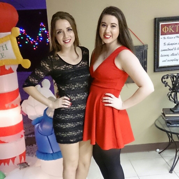 Profile Picture of Rachel Feddor (@rachelfeddor) on Poshmark