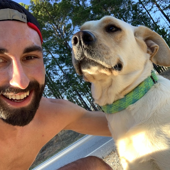 Profile Picture of Ben Hand (@benhand) on Poshmark