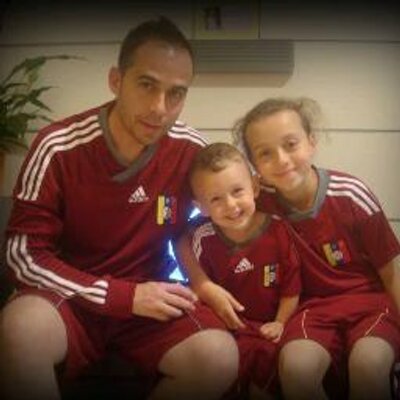 Profile Picture of JEAN DE BARROS (@jeandebarros) on Twitter