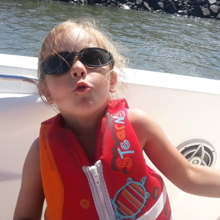 Profile Picture of 𝚙𝚎𝚢𝚝𝚘𝚗 (@peyton.has.a.pet.fly) on Tiktok