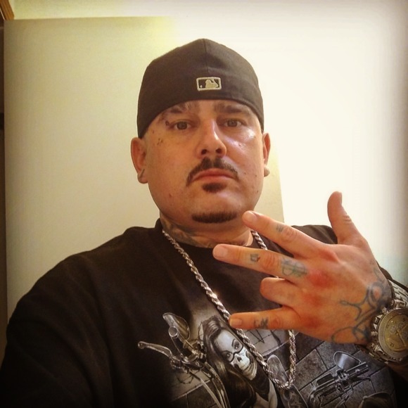 Profile Picture of Manuel Salais (@salais13) on Poshmark
